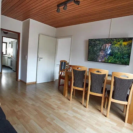 Haus Ruegen * Offenbach am Main