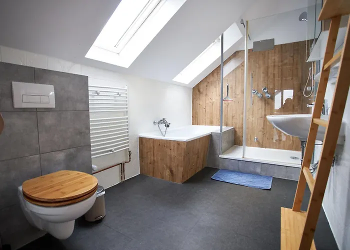 Haus Ruegen * Offenbach am Main