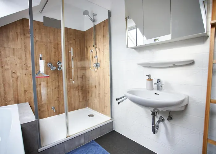 Haus Ruegen * Offenbach am Main